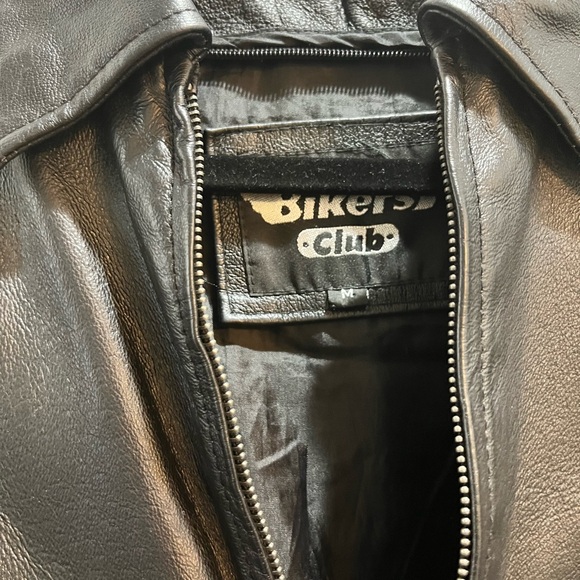 Biker's Club Black Leather Biker Full Zip Jacket Med ArmpitToArmpit 21”length26” - Picture 2 of 7